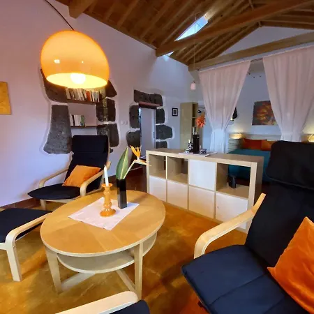 Quinta Perpetua, Casa Flores Santa Cruz da Graciosa