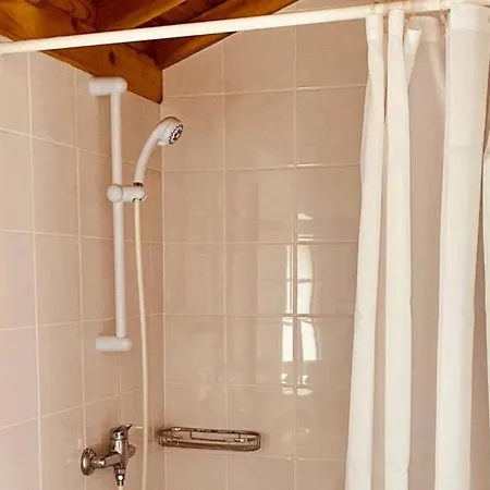 Quinta Perpetua, Casa Flores Casa vacanze