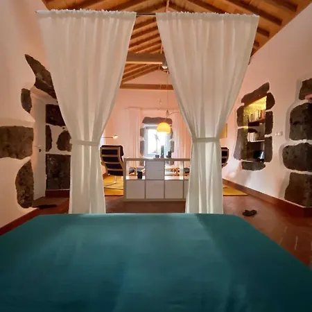 Quinta Perpetua, Casa Flores