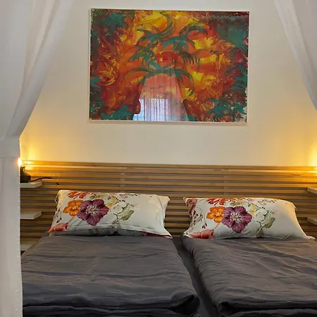 Quinta Perpetua, Casa Flores